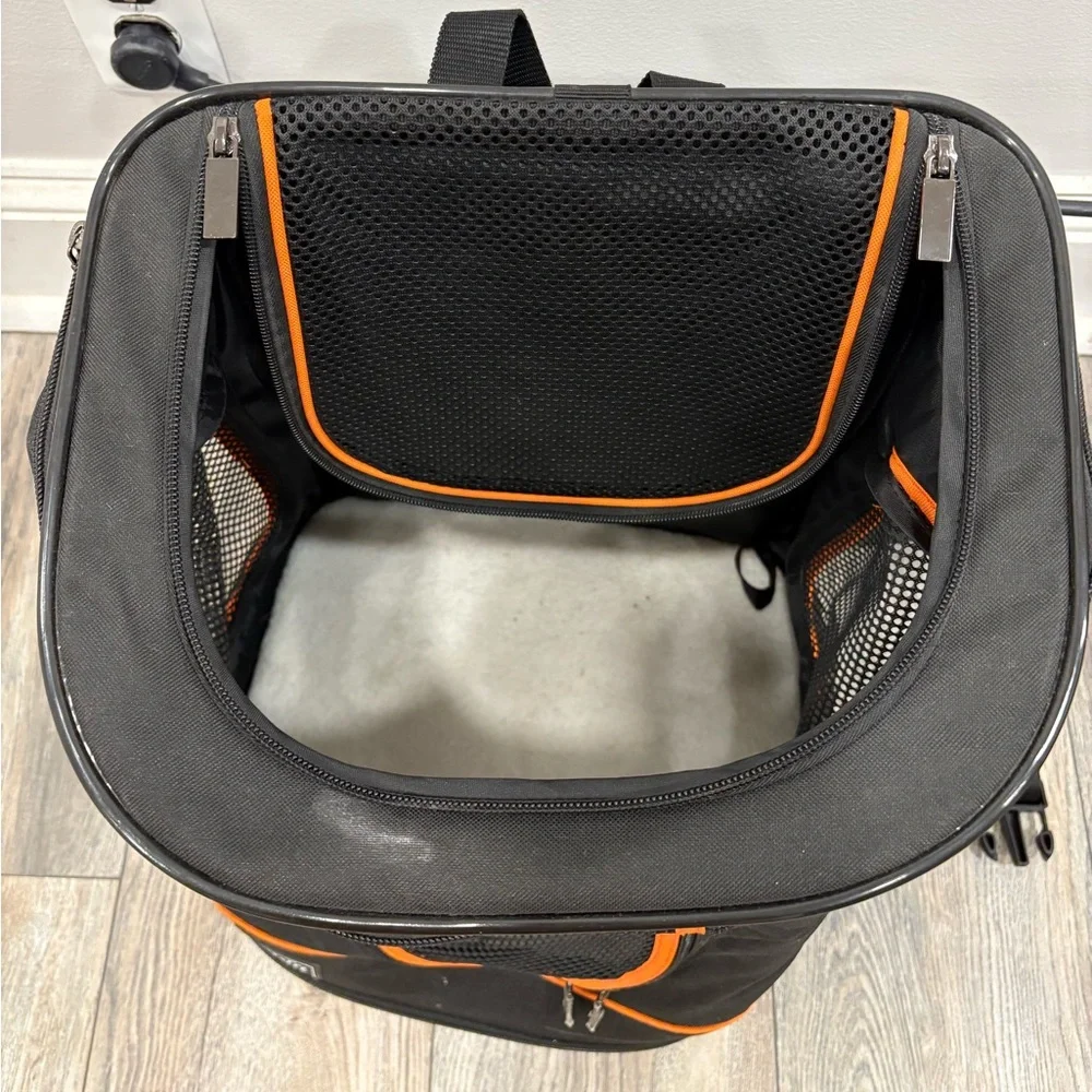 Pet carrier back pack